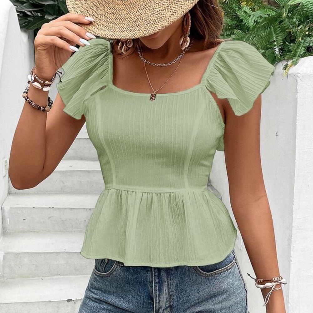 Mint Green Backless Tie Ruffle Trim Peplum Top Size 6 (M)